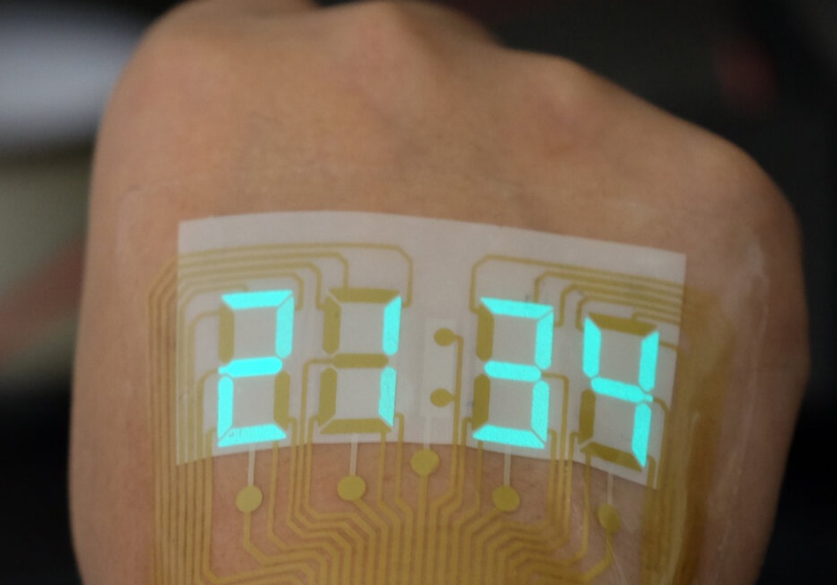Safe stretchable cutaneous stopwatch created