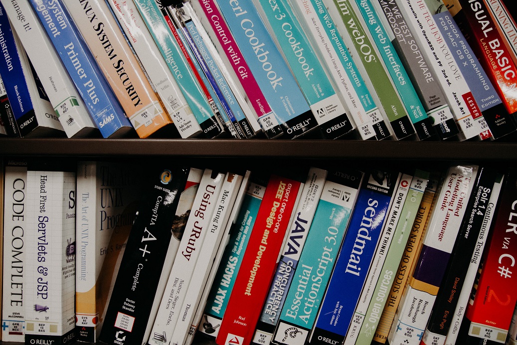 Books to help organize your IT business