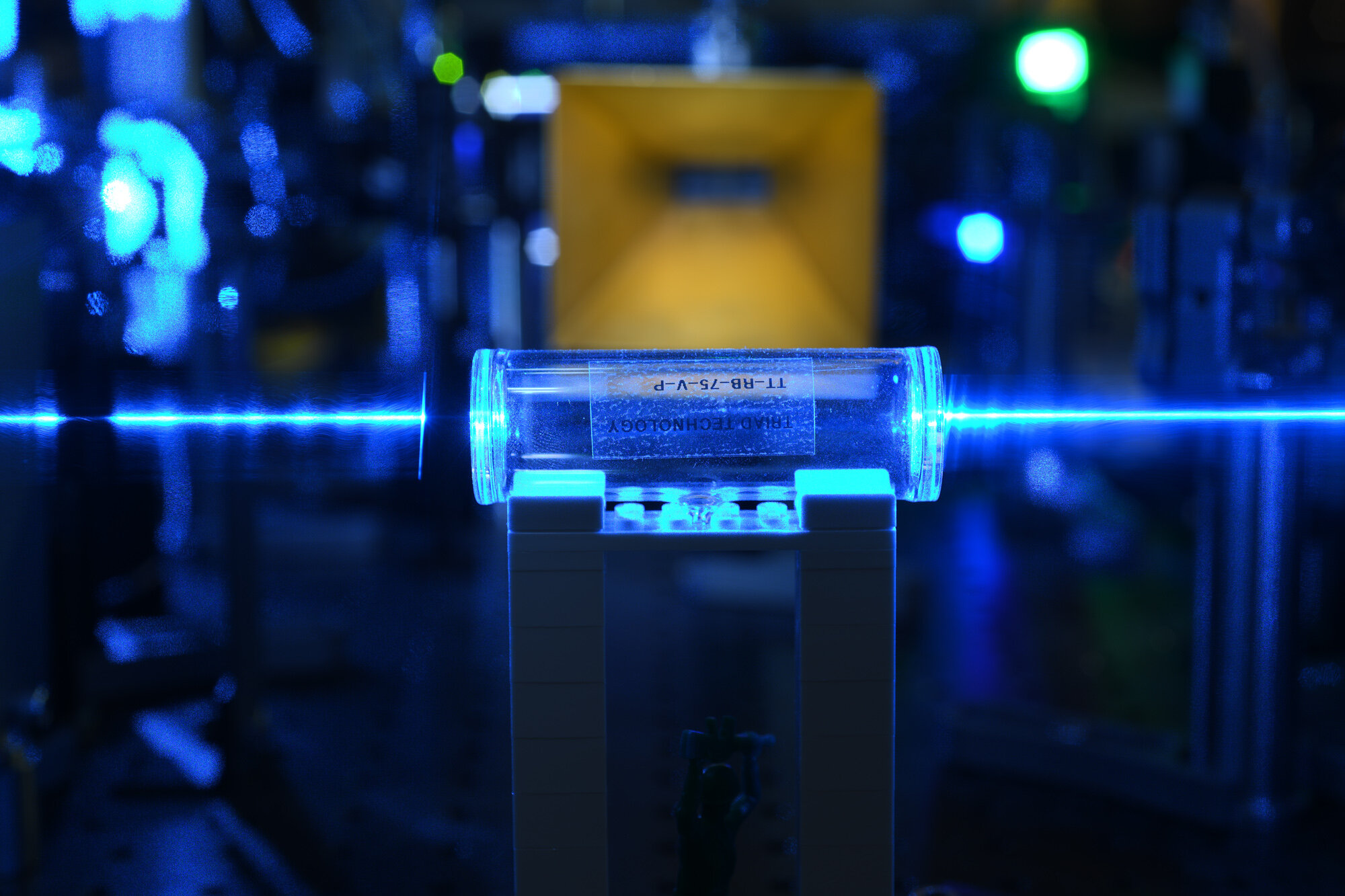Scientists have created a quantum sensor covering the entire spectrum of radio frequencies