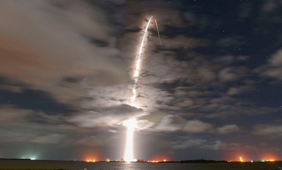 7 회 : SpaceX는 새로운 로켓 재사용 기록을 세웁니다.
