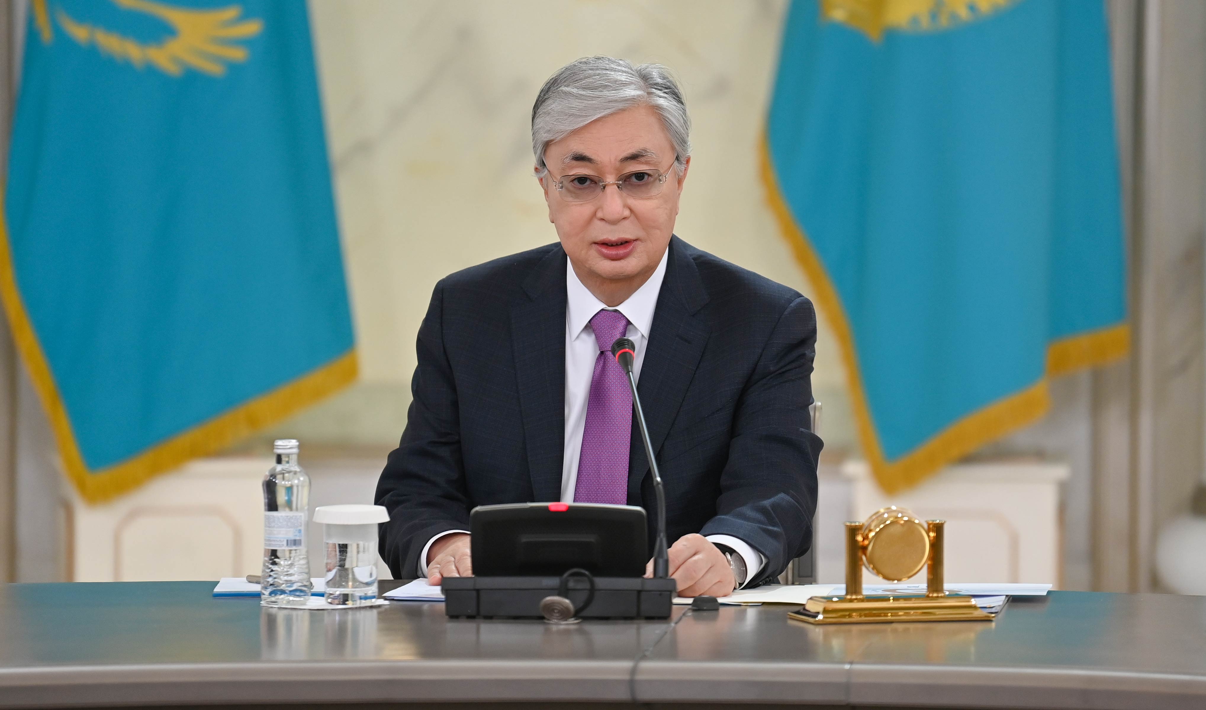 Presidente do Cazaquistão pede uma revisão da regulamentação da indústria de criptografia para aumentar o retorno financeiro